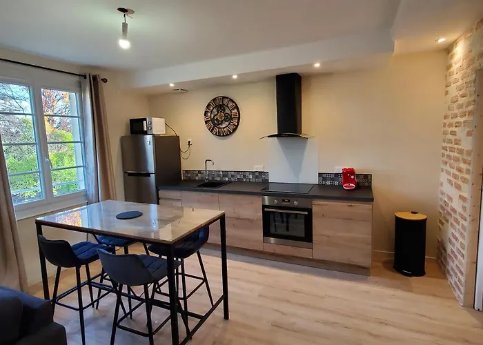 Superbe T2 Lumineux En Centre-ville - Parking アパート